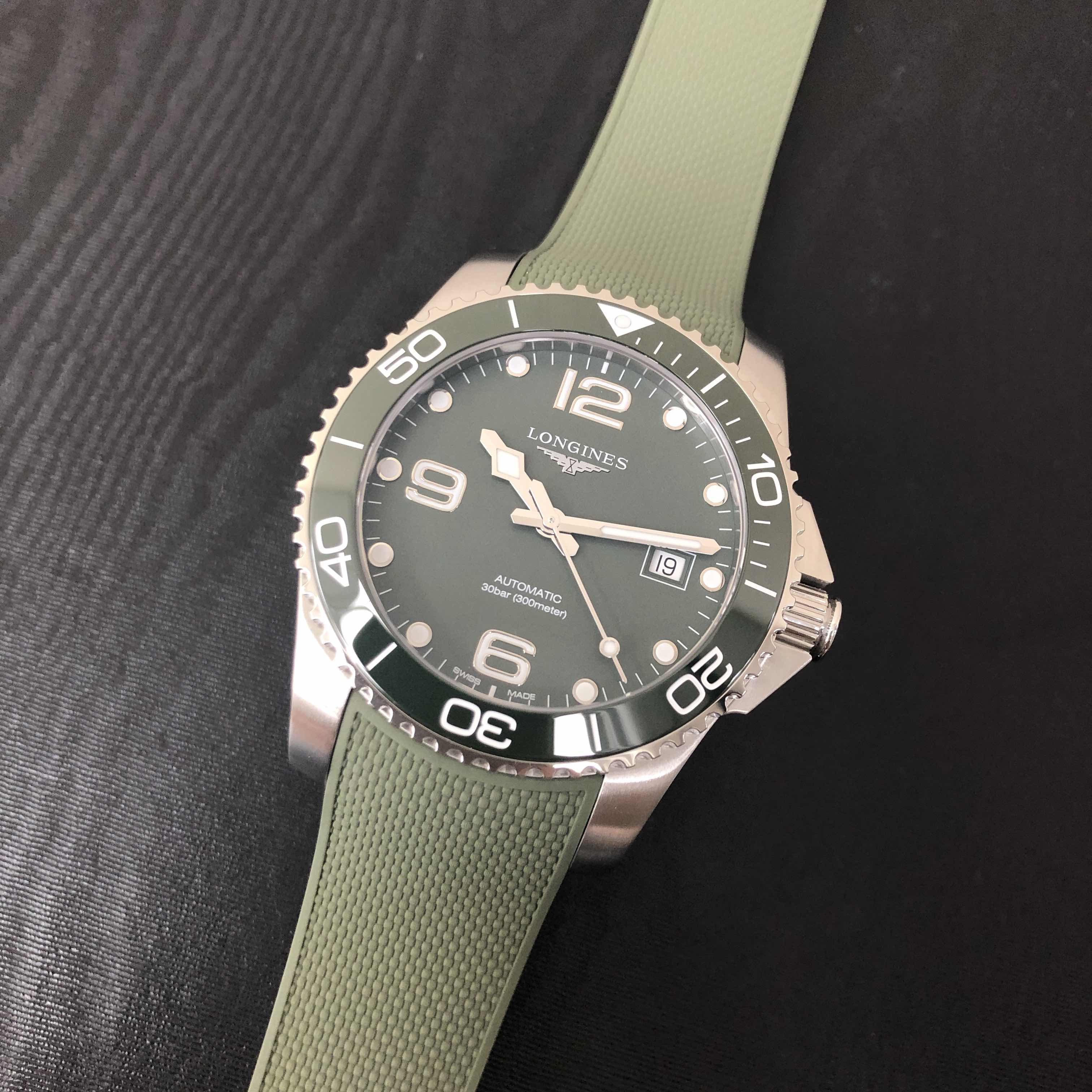 -67890-LONGINES-L3.781.4.06.9 Replica Watch - Automatic - Stainless Steel - Green Dial & Rubber - Image 4