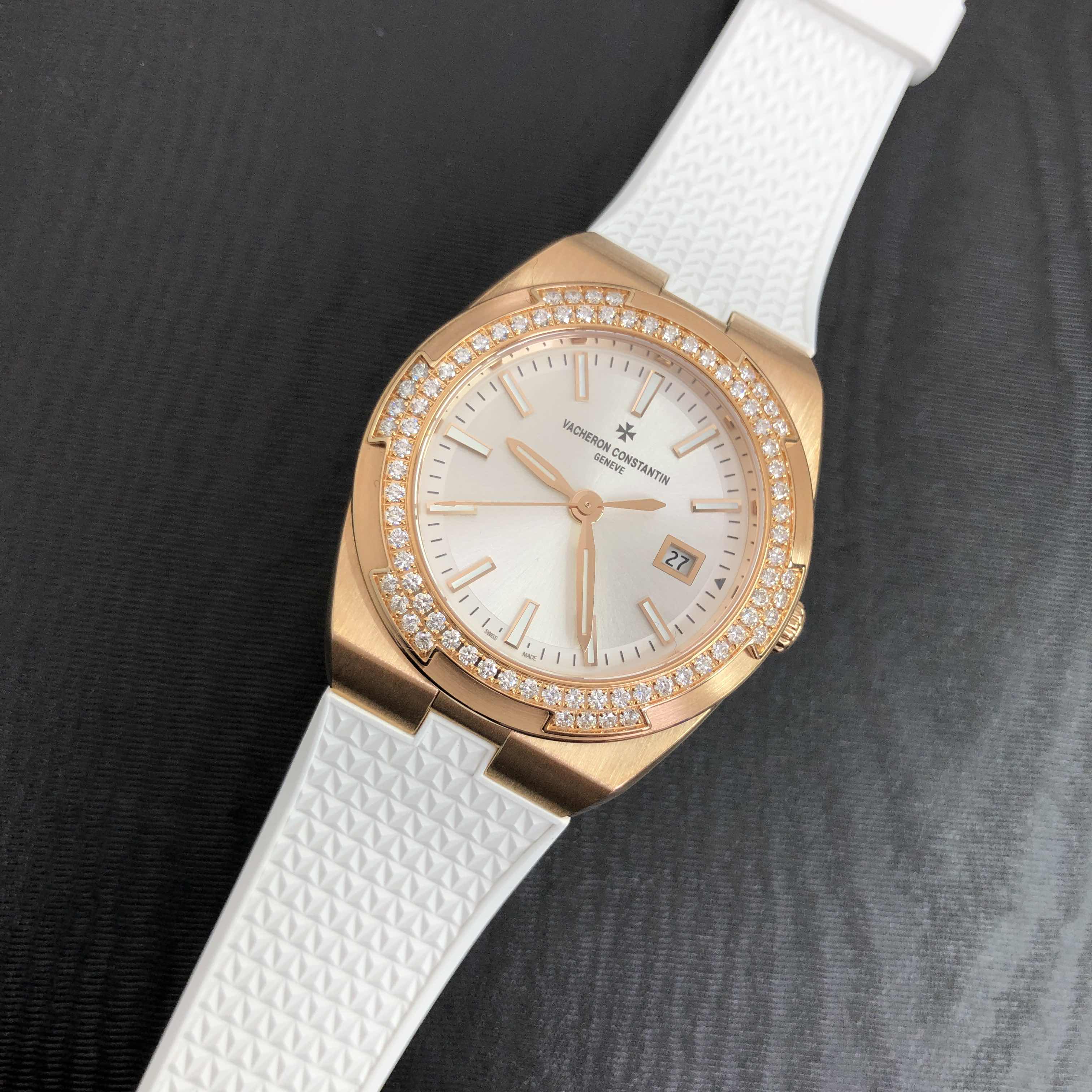 Vacheron Constantin 1205V/000R-B592 Overseas Quartz 33mm Rose Gold Diamonds Silver Dial Replica - Image 5