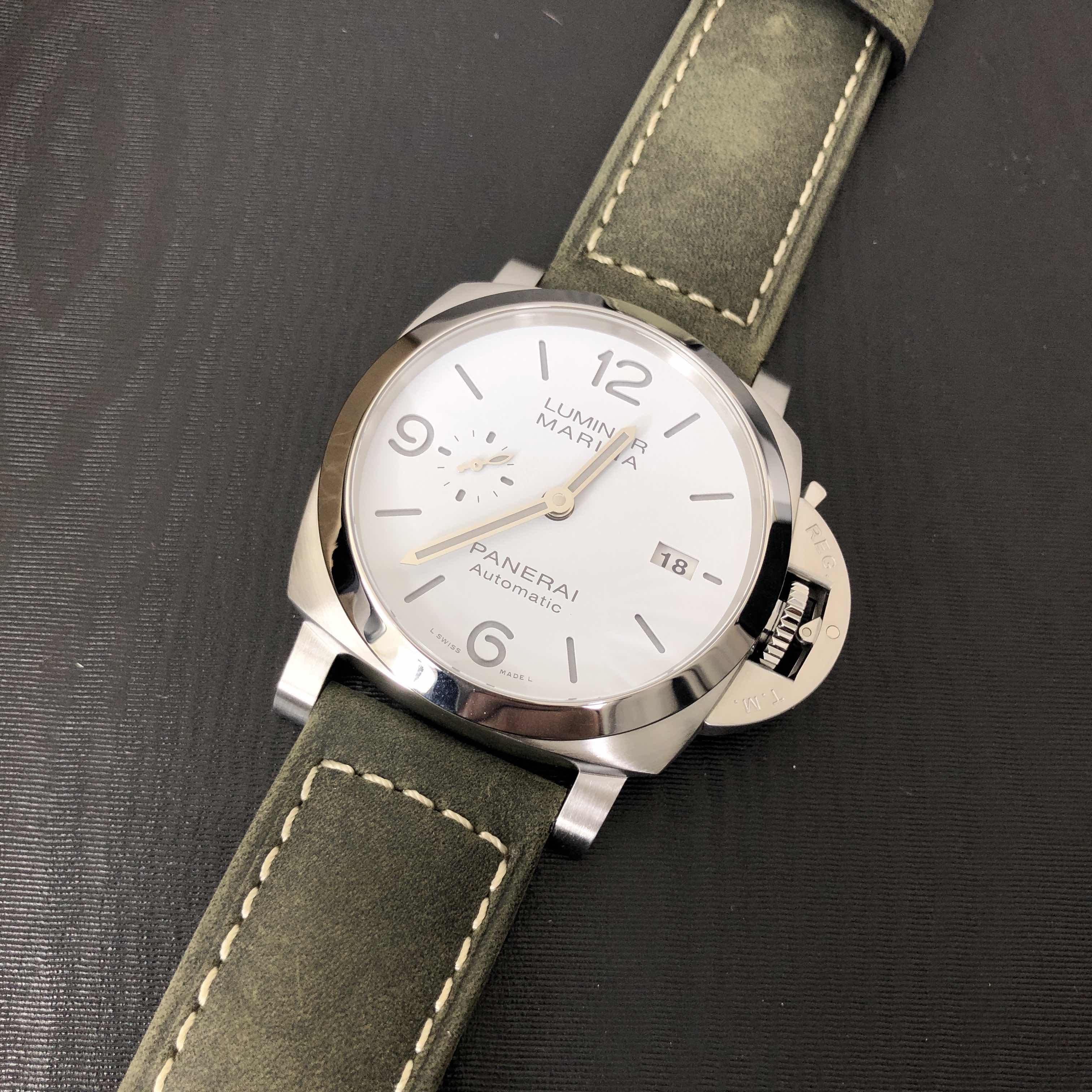 Panerai PAM01314 LUMINOR MARINA Automatic Swiss Movement Replica Watch - White Dial, Green Leather - Image 5
