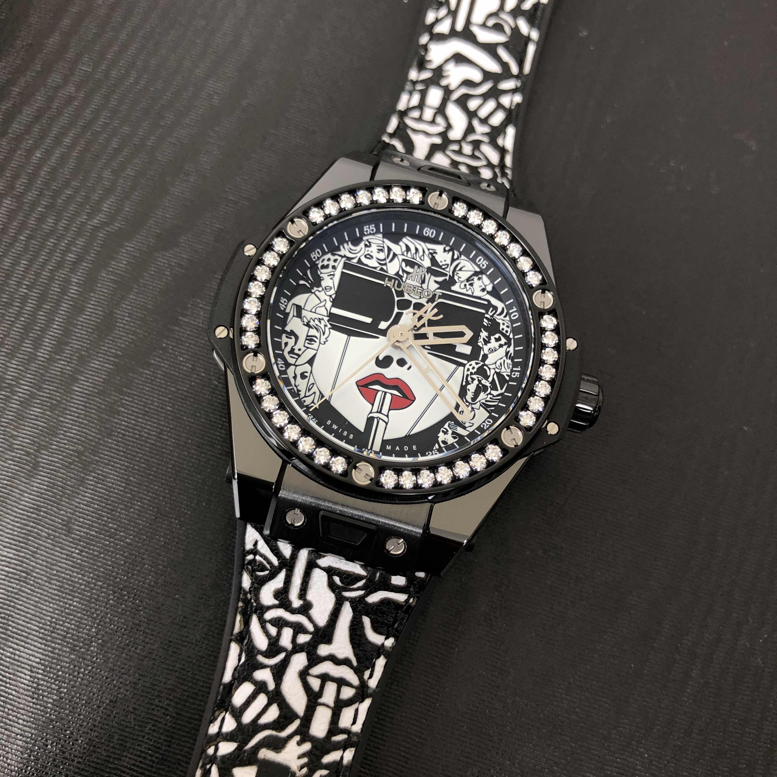 Hublot 465.CX.1120.VR.1204.LIP20LTD 100 Automatic Ceramic & Diamond Replica Watch | BIG BANG Series - Image 5