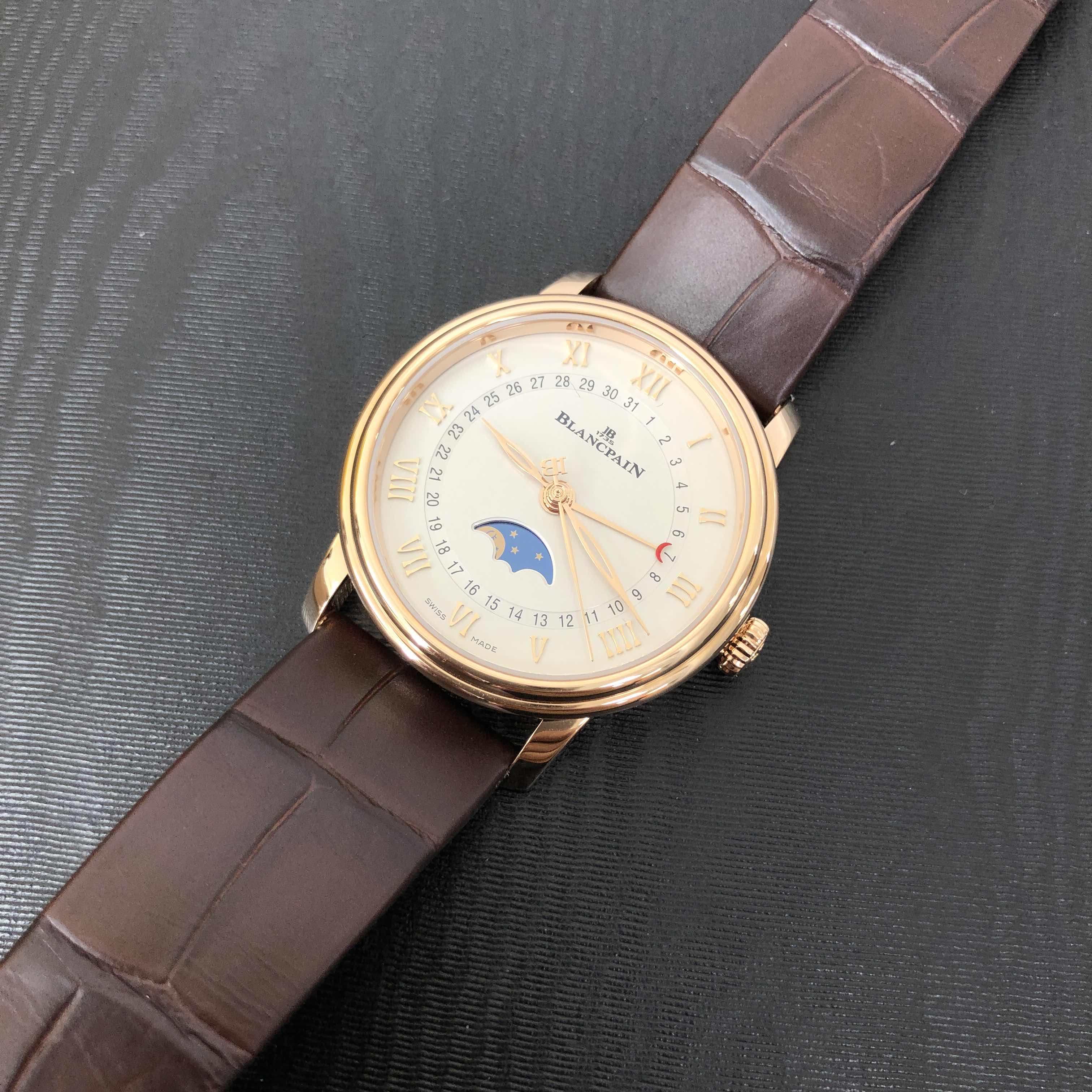 Blancpain 6126-3642-55A Classic Automatic 18kt Rose Gold White Dial Replica Watch - Image 5