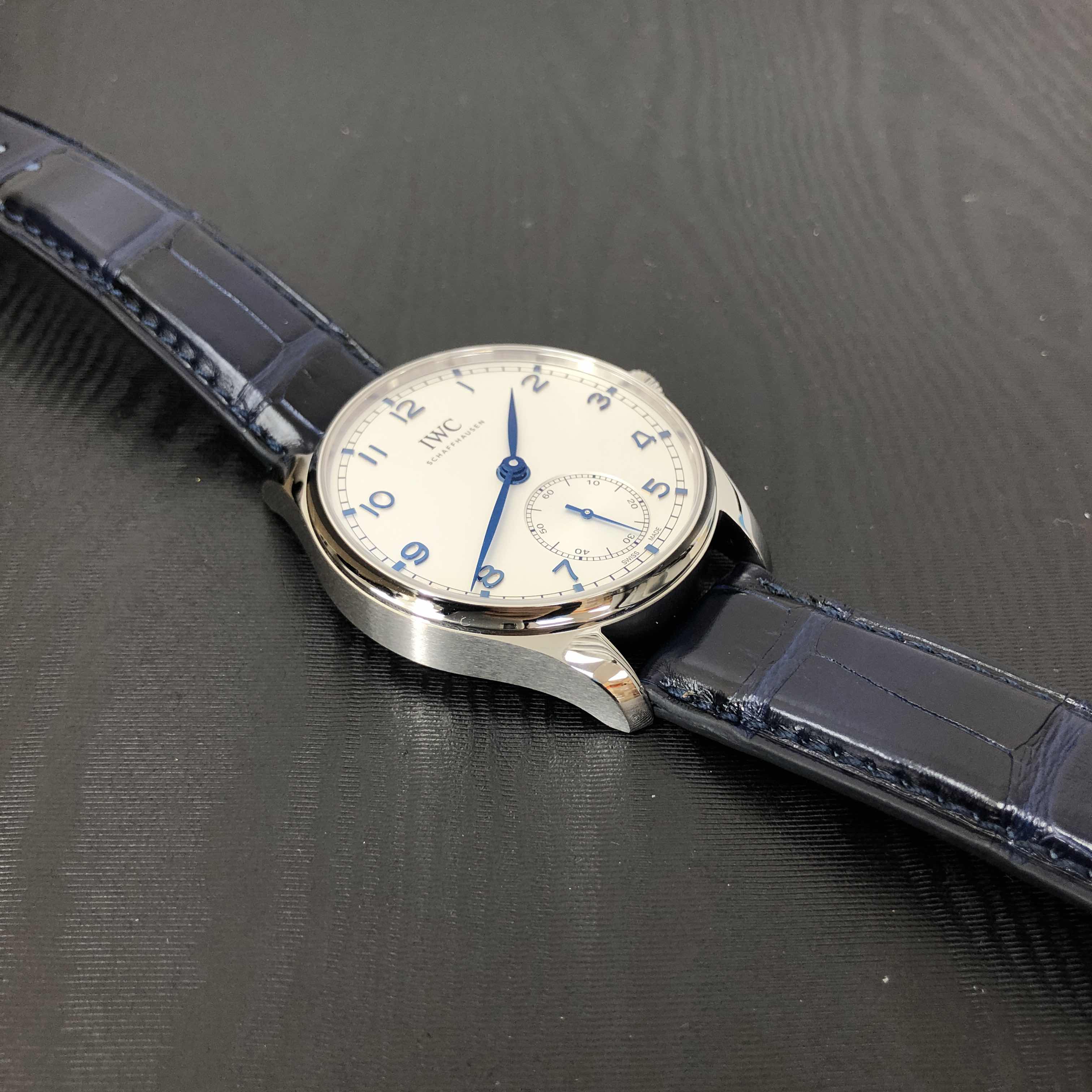 IWC Portuguese IW358304 Replica Watch, Automatic Movement, Silver Dial, Blue Alligator Strap - Image 5