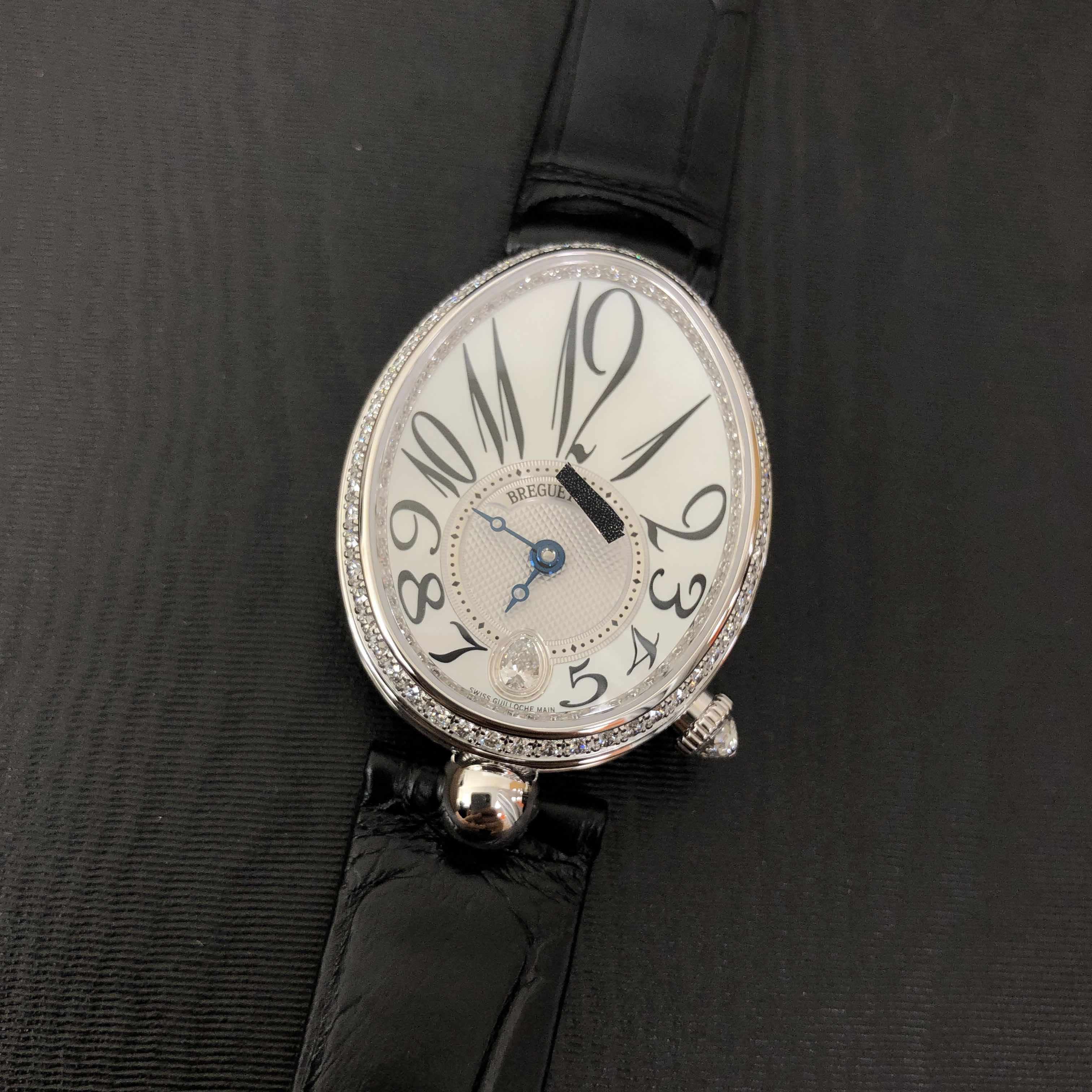 Breguet 8918BB/58/964/D00D3L Replica Watch, White Mother of Pearl Dial, 18kt Gold & Diamond Case - Image 5