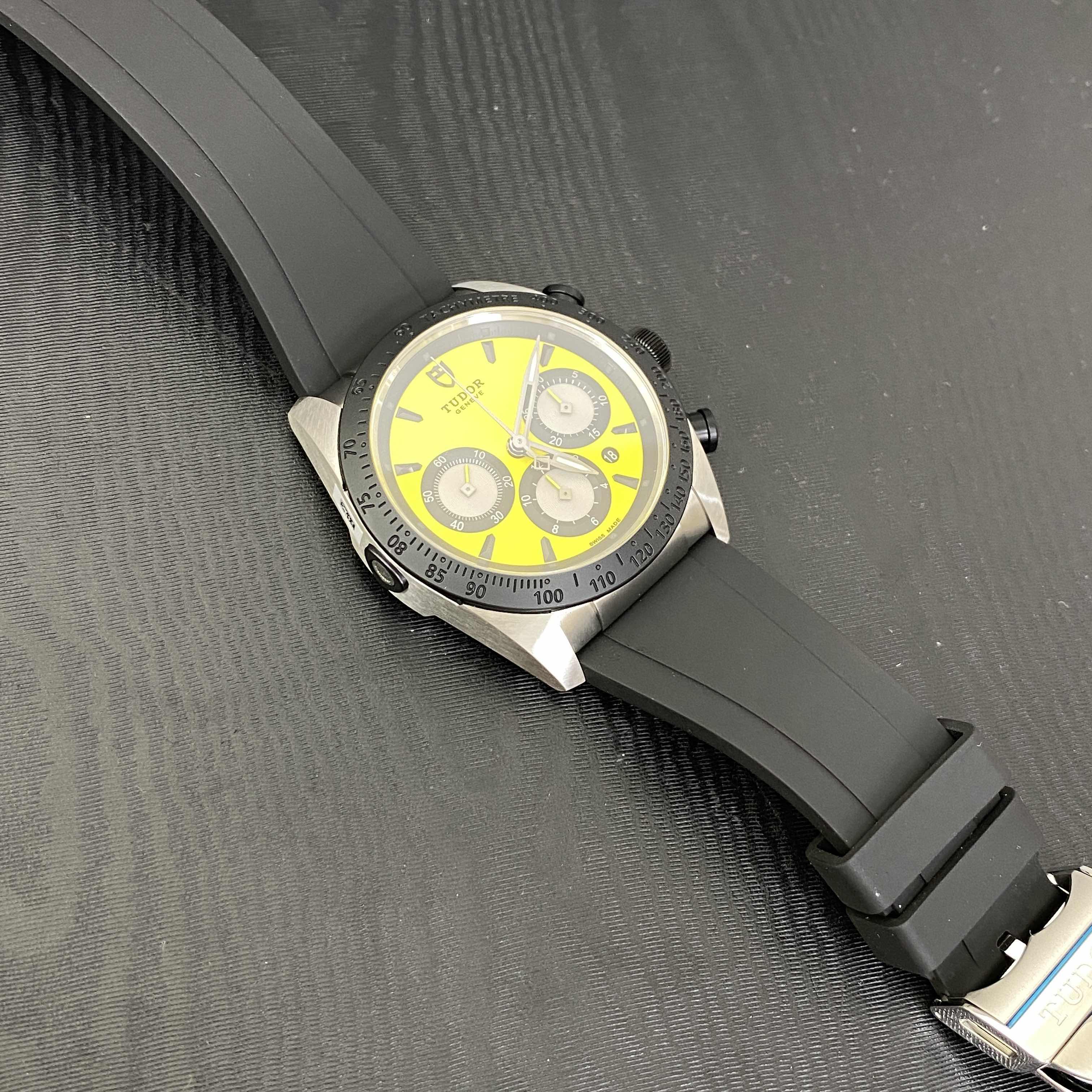 Tudor 42010NYL-RS Automatic Silver Dial Steel Case Replica Watch - Image 3