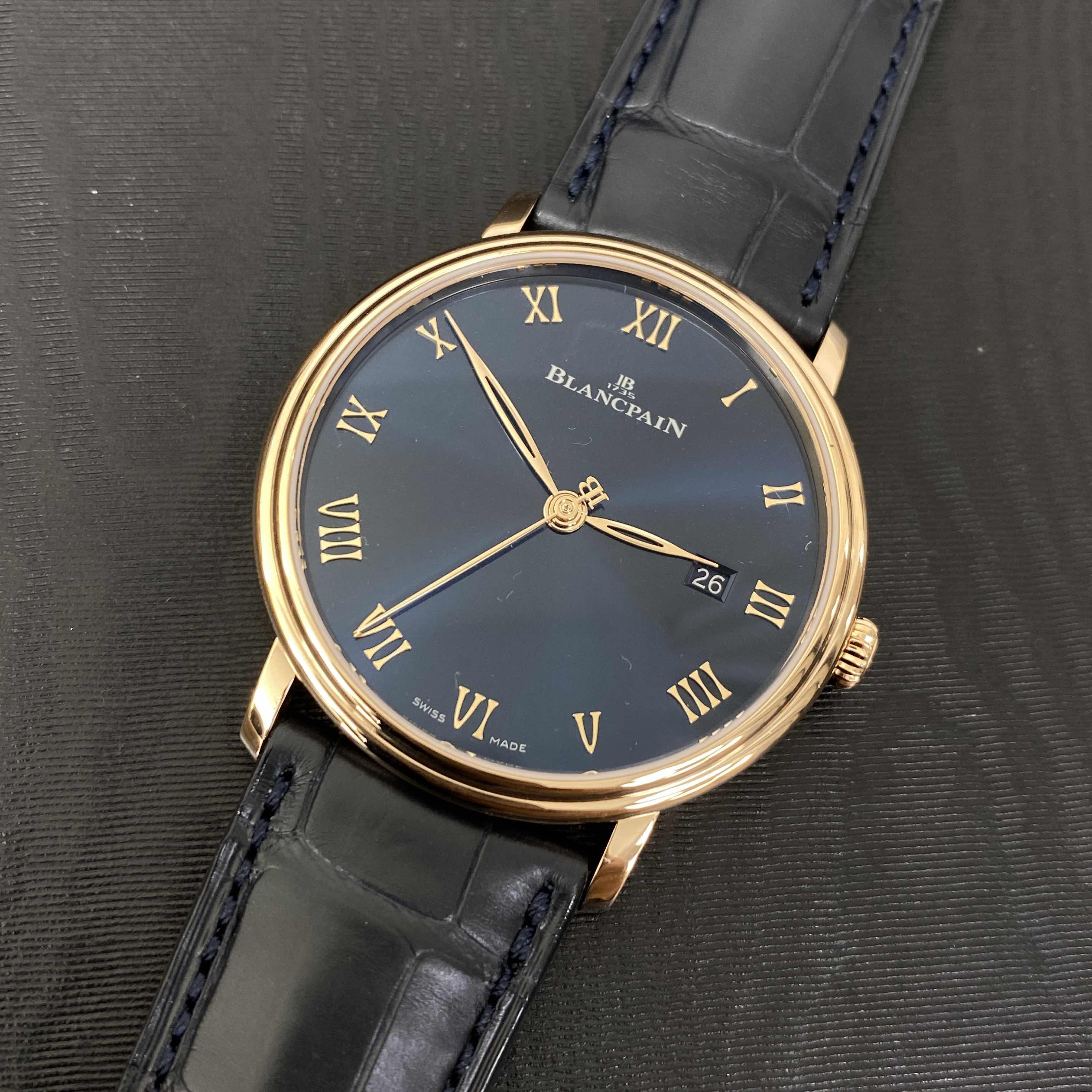 Blancpain 6651-3640-55B Replica Watch, Manual Wind, 18kt Rose Gold Case, Dark Blue Dial - Image 5
