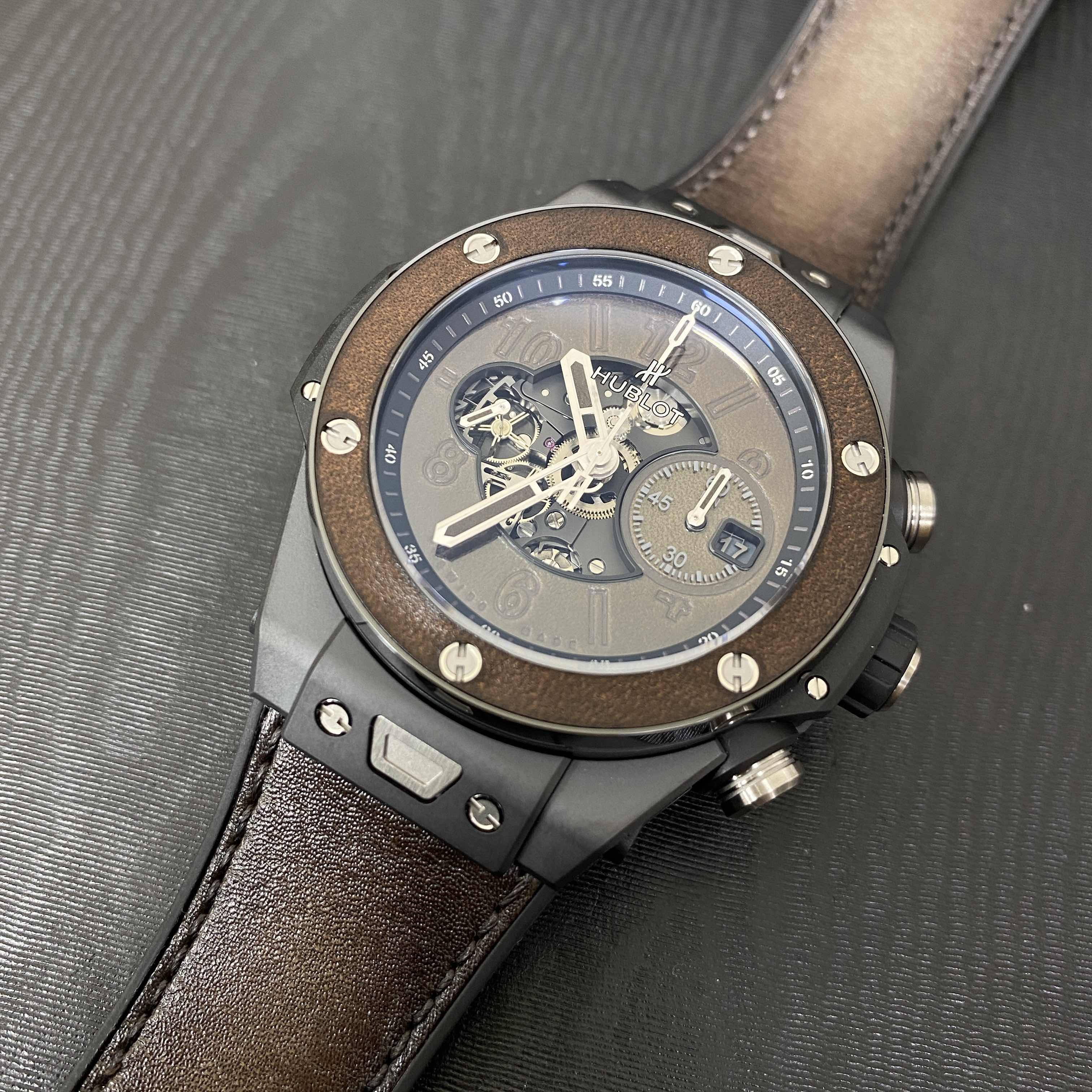 Hublot 411.CI.0500.VR.BER20 Automatic Ceramic BIG BANG Replica Watch, Brown Dial, Leather Strap - Image 5