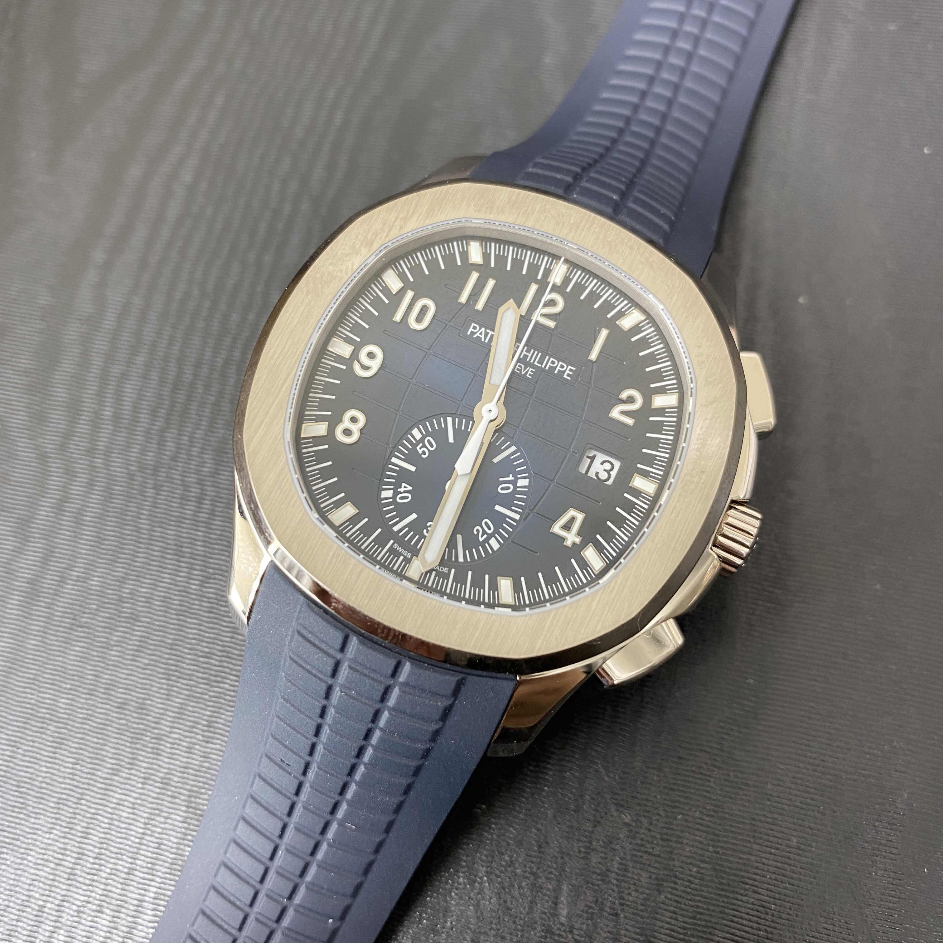 Patek Philippe 5968G-001 Aquanaut - Replica Watch - Automatic - 18kt White Gold - Blue Dial - Image 5