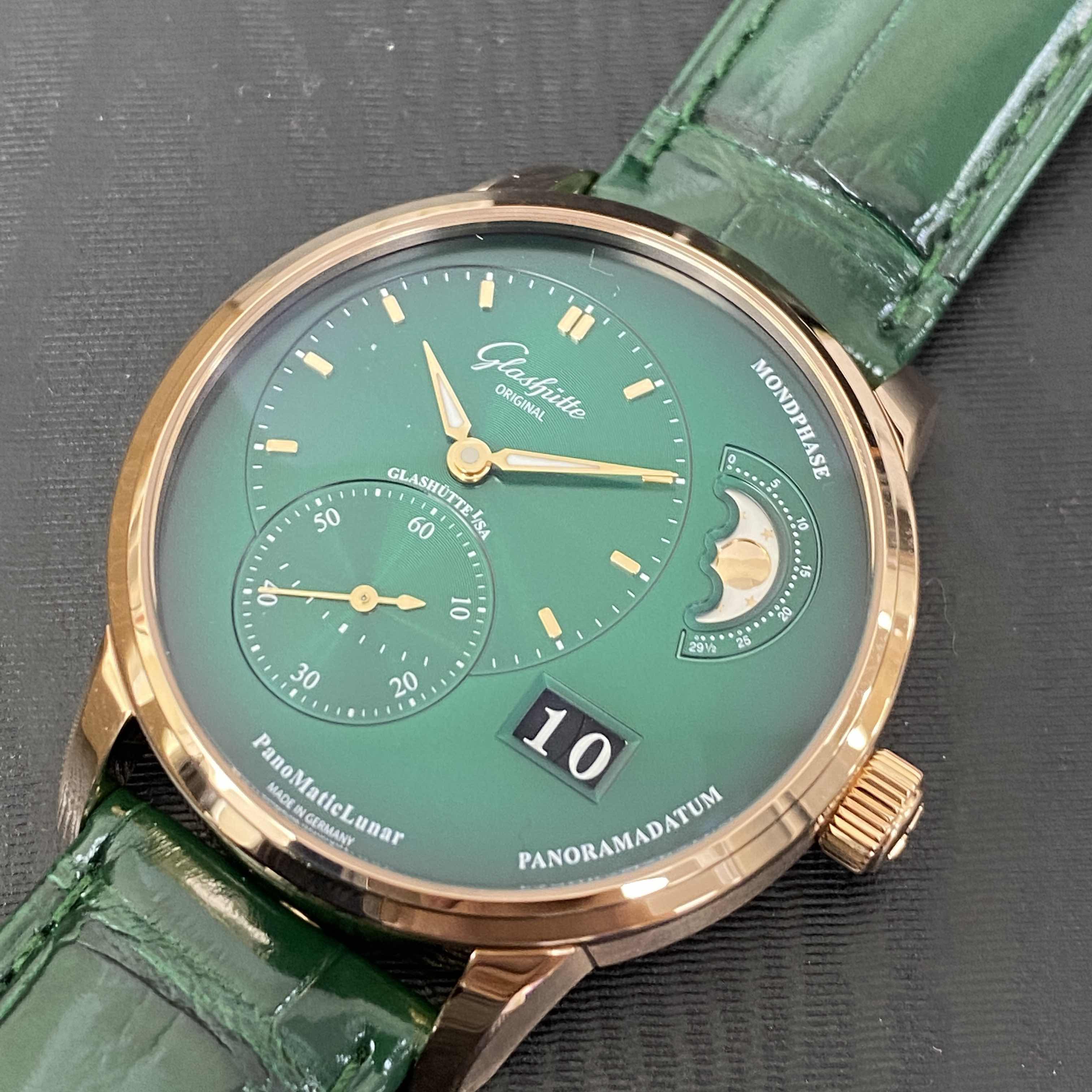 Glashutte 1-90-02-23-35-50 PANO Automatic Replica Watch, 18kt Rose Gold, Green Dial, Alligator Strap - Image 5