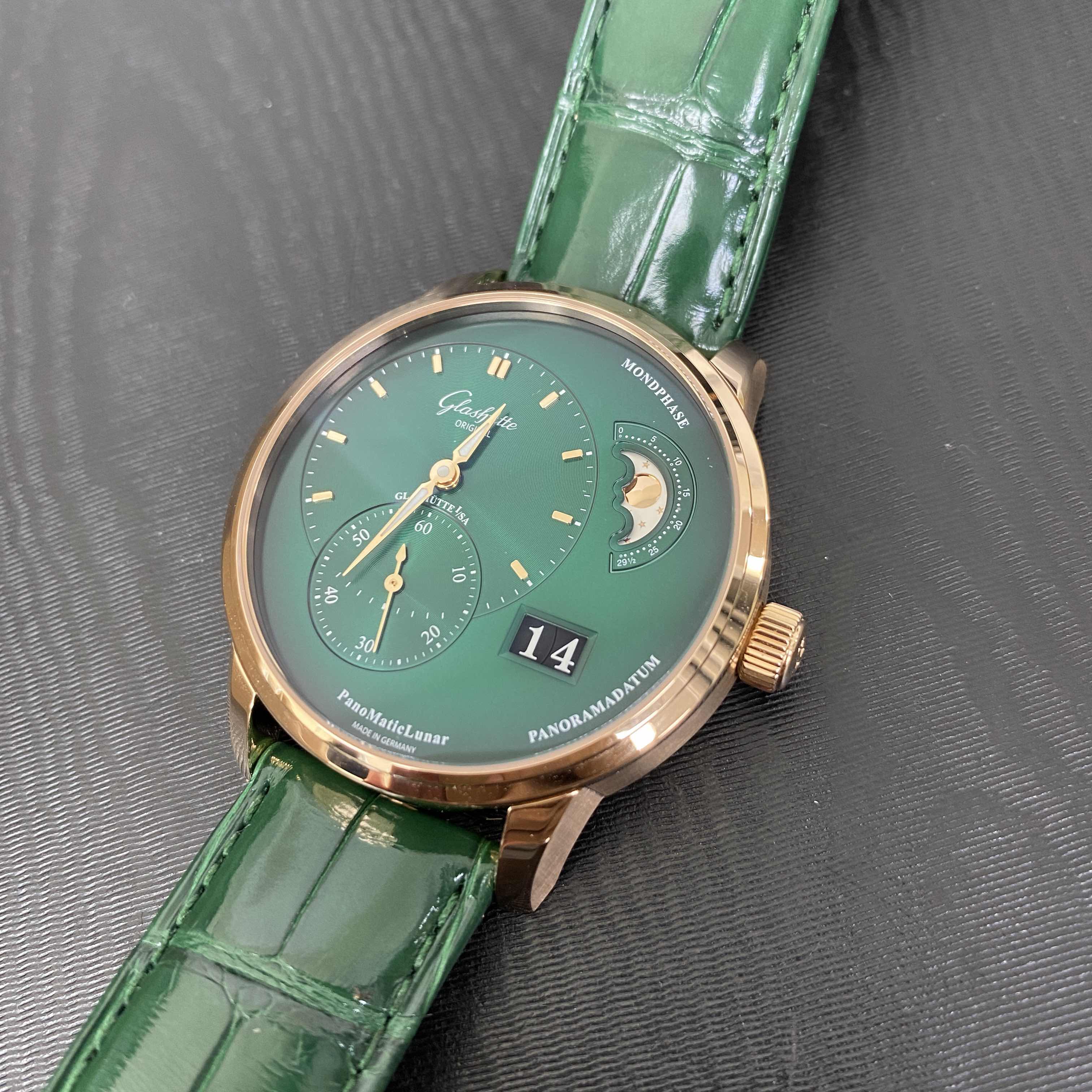 Glashutte 1-90-02-23-35-30 PANO Automatic 18kt Rose Gold Green Dial Alligator Strap Replica Watch - Image 5