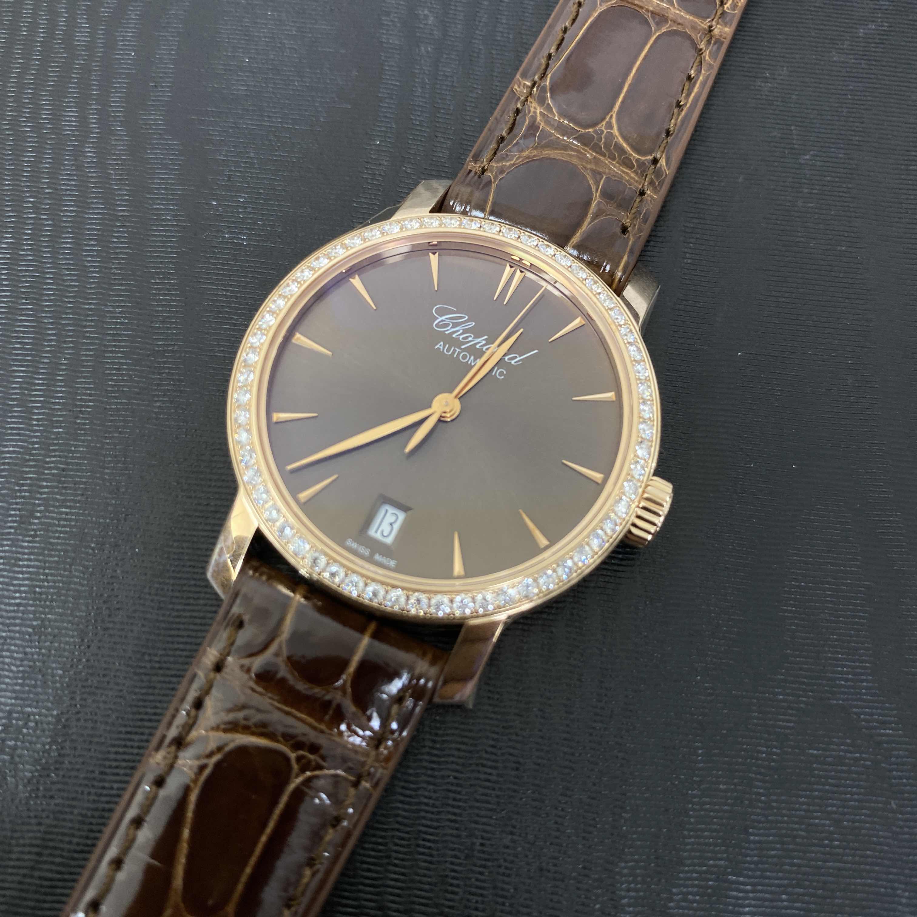 Chopard 134200-5003 CLASSIQUE Automatic 18kt Rose Gold & Diamonds - Watch - Brown Dial - Replica - Image 5