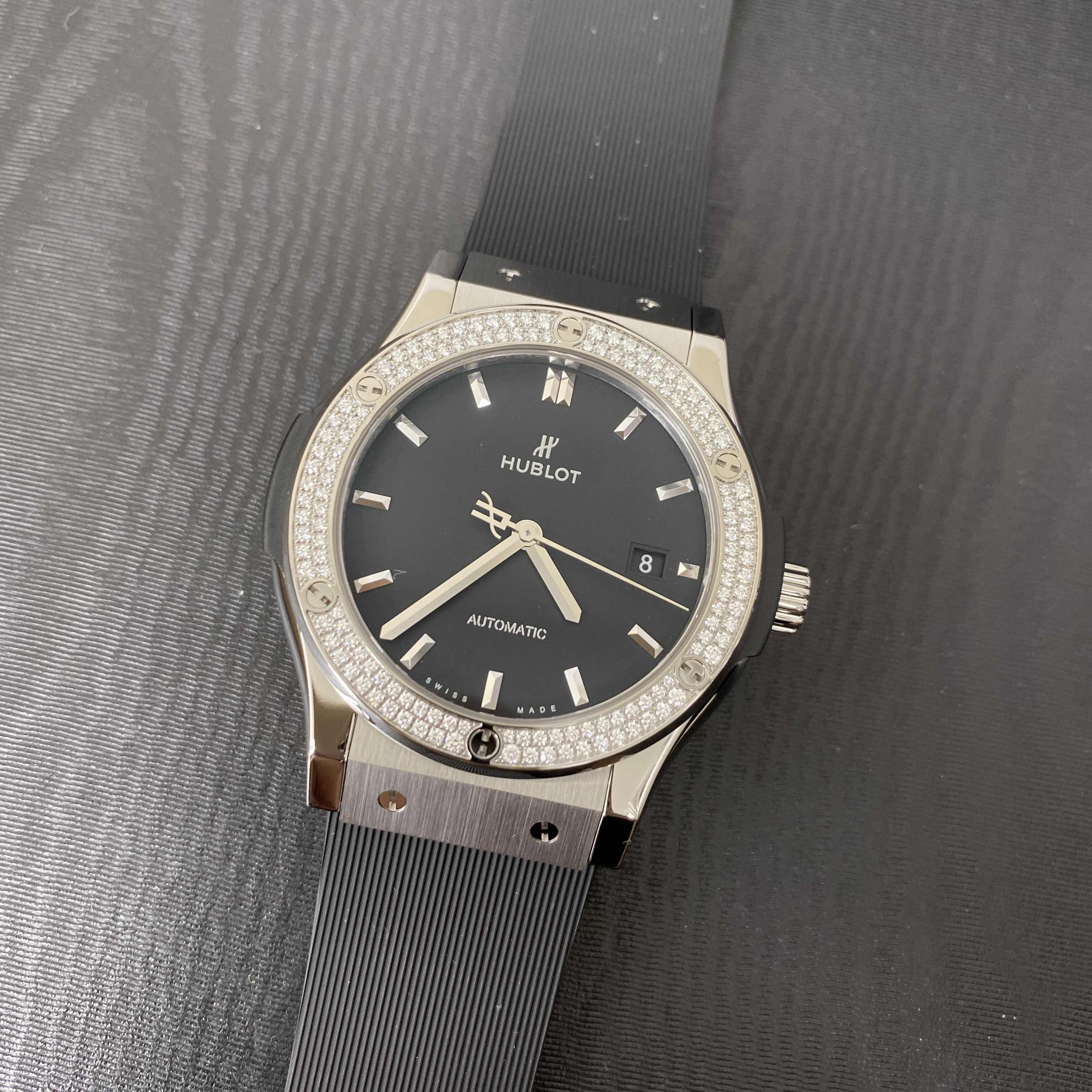 -542.NX.1171.RX.1104 - Hublot Classic Fusion Automatic Titanium & Diamond Replica Watch - Image 5