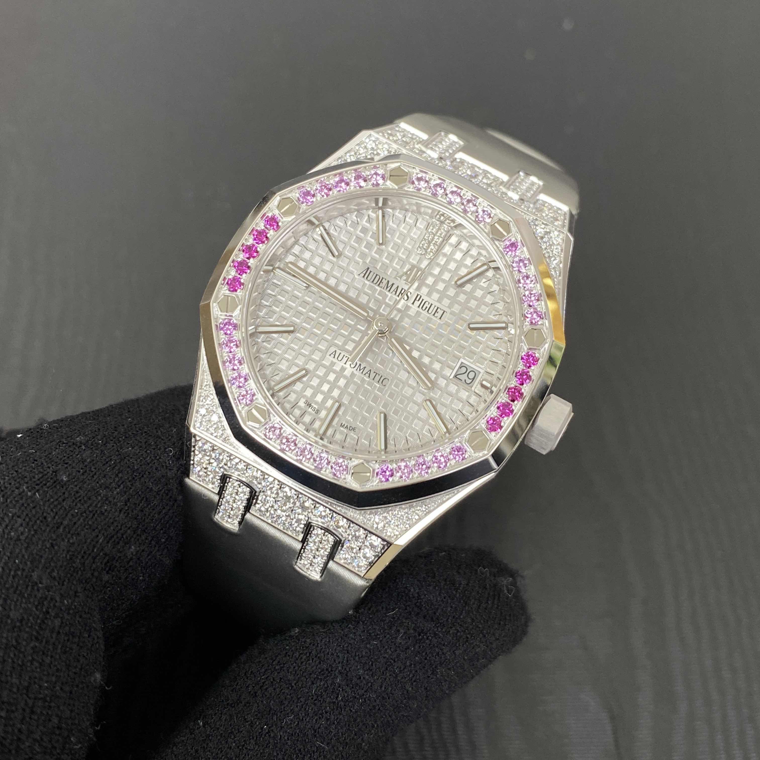 Audemars Piguet 15452BC.ZY.D007VE.01 Royal Oak Replica Watch, Silver Dial, 18kt White Gold & - Image 5