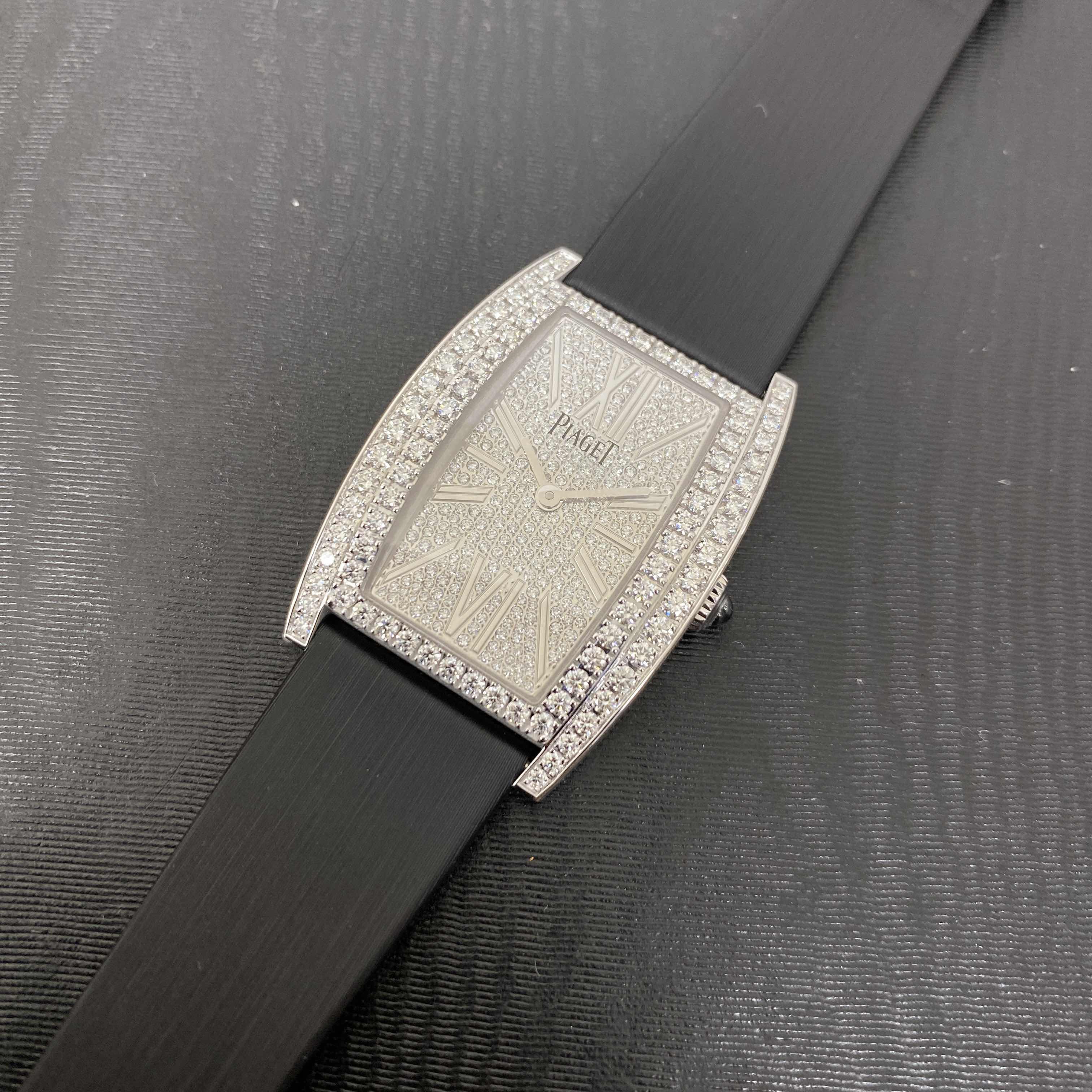 Piaget G0A39193 Replica Watch, Quartz, Silver Dial, 18kt White Gold & Diamond Case, Black Satin - Image 5