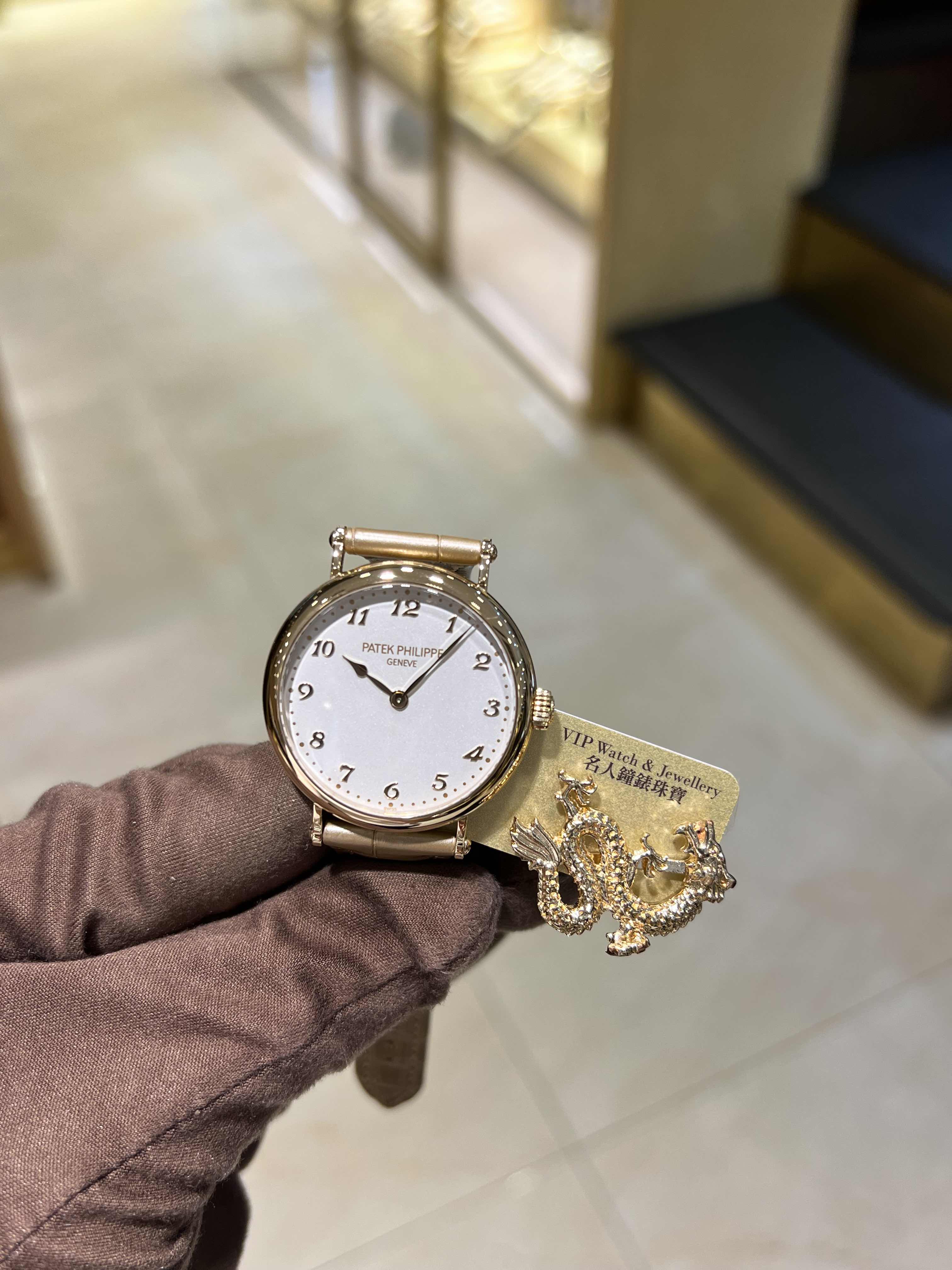 7200R-001 - Patek Philippe Calatrava Replica Watch 18kt Rose Gold Automatic White Dial - Image 3