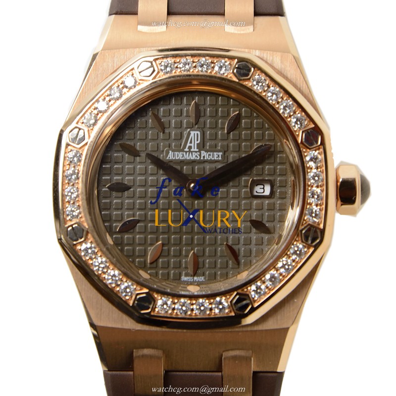 Audemars Piguet Royal Oak Replica Watch 67621OR.ZZ.D080CA.01 Quartz 18kt Rose Gold Diamonds Dark - Luxury Replica Watch