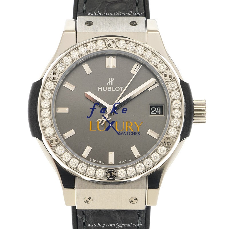 Hublot Classic Fusion Quartz Titanium & Diamond Replica Watch 581.NX.7071.LR.1104 - Gray Dial - Luxury Replica Watch