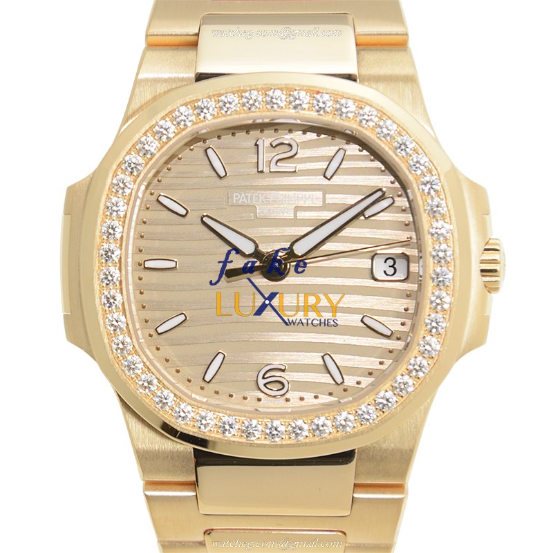 Patek Philippe 7010/1R-012 Nautilus Replica Watch, Quartz, 32mm, 18kt Rose Gold & Diamonds Case - Luxury Replica Watch