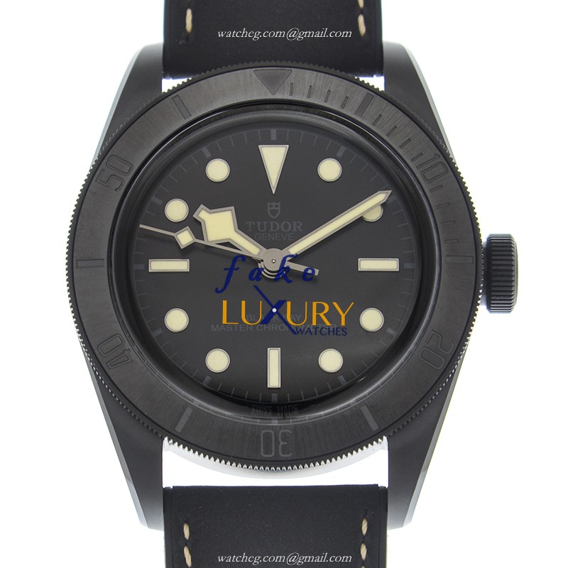 Tudor 79210CNU Black Bay Ceramic Replica Watch, Automatic Movement, Swiss, 41mm, Black Leather Strap - Luxury Replica Watch